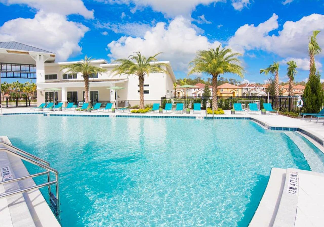 Stunning 9Br Home - Family Resort With Private Pool, Hot Tub, Games Room And Bbq! Kissimmee Buitenkant foto